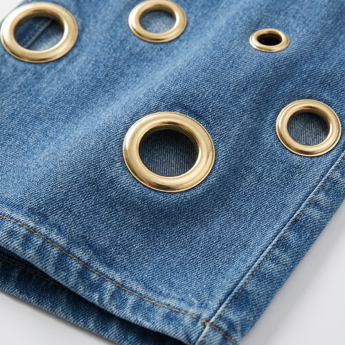Elizabeth Straight-Leg Jeans