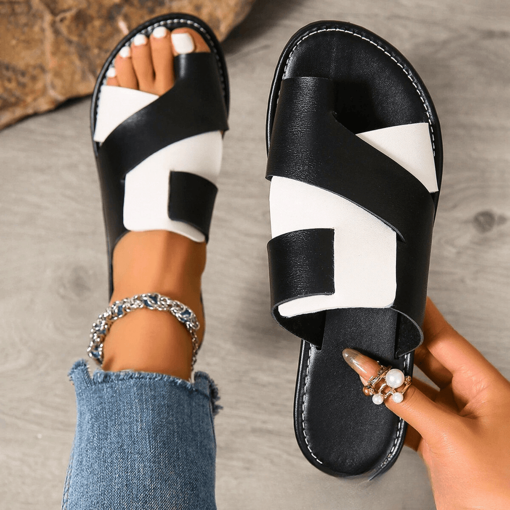 Eveline Leather Slide Sandals